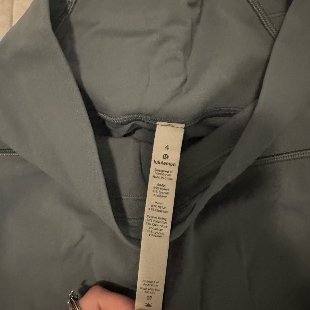 gray lululemon leggings 25” mesh back panel - Picture 2 of 4